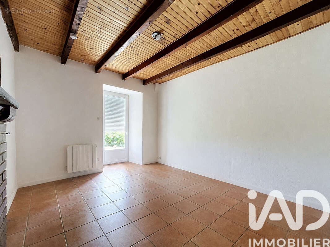 Photo 9 - Maison à SAINT-CARADEC