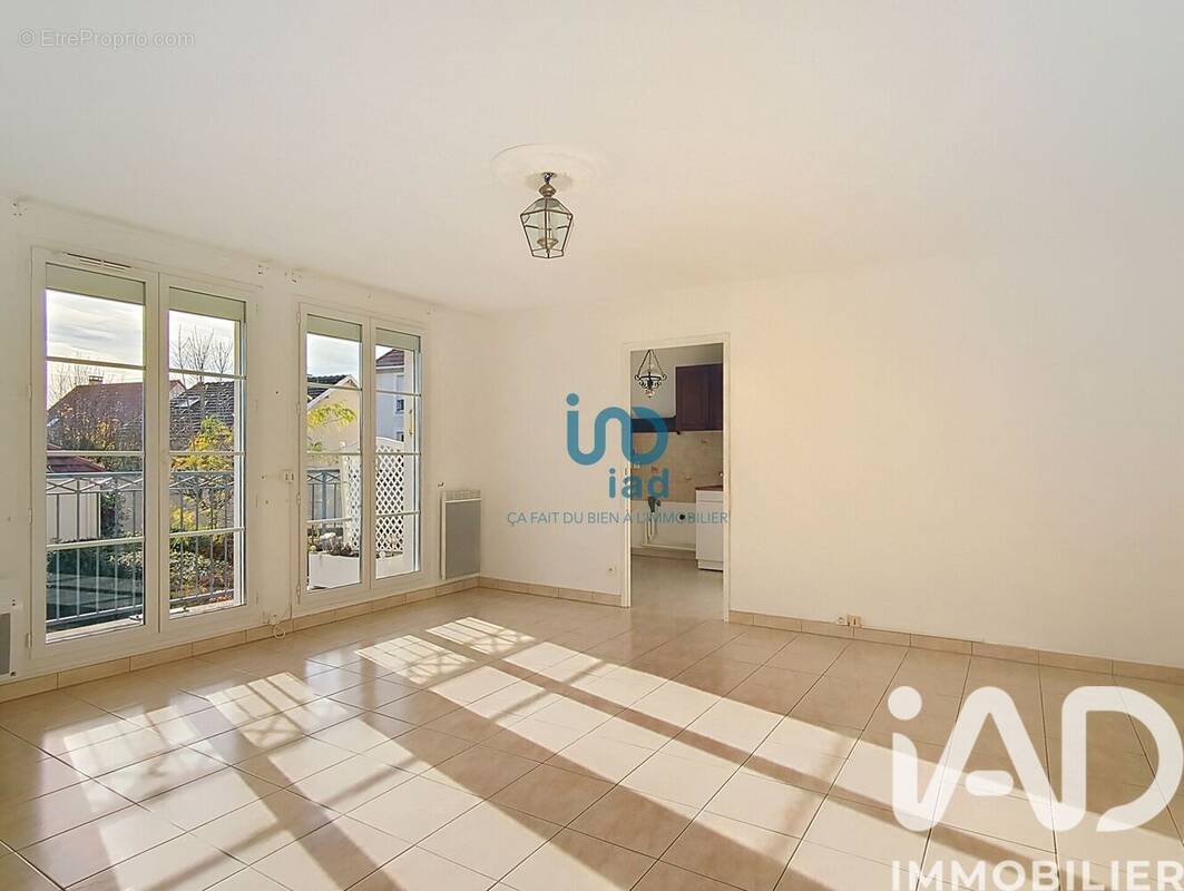 Photo 1 - Appartement à FONTENAY-TRESIGNY