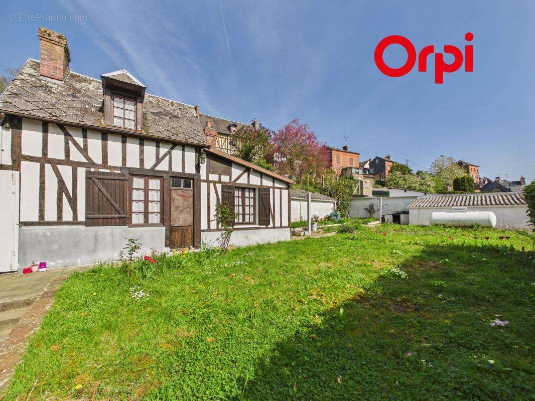 Maison à BERNAY