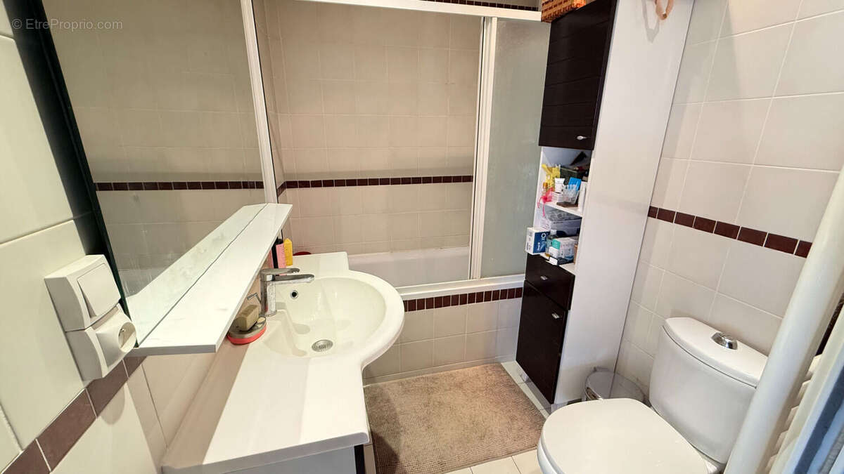 Appartement à PARIS-12E
