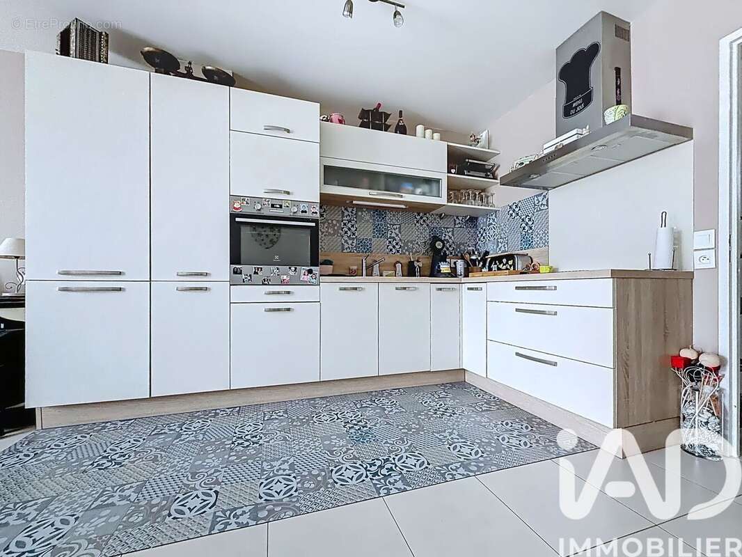 Photo 3 - Maison à FONTENAY-LE-VICOMTE