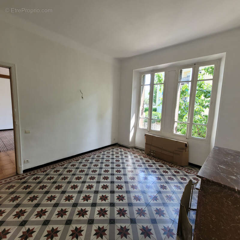 Immeuble avec 2 appartements à Alès (30100) - photo 9