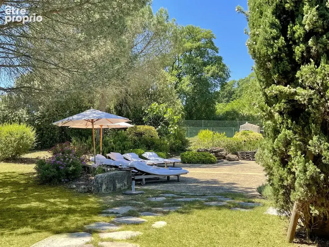 Une somptueuse propriété gasconne, avec une vue imprenable, une piscine à débordement et un court de tennis privé - photo 19