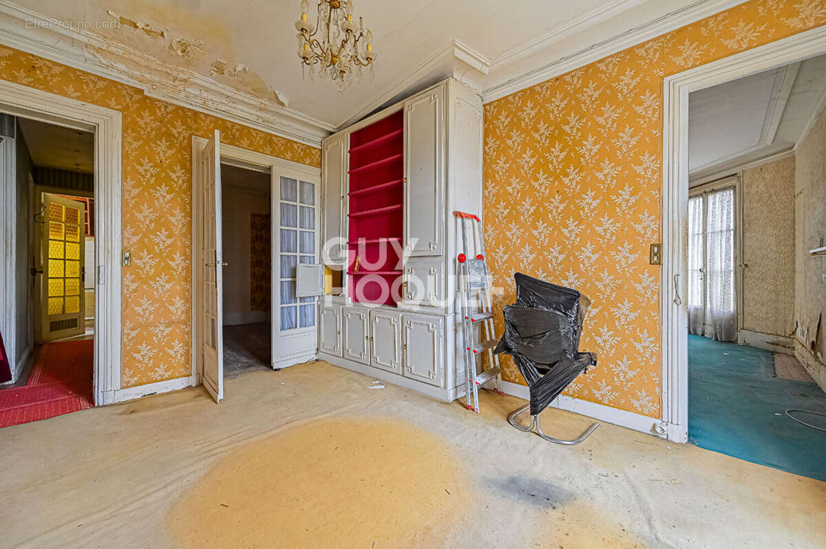 Appartement 4 pièces à vendre - 73 m2 - 10m2 de balcon filant - photo 3
