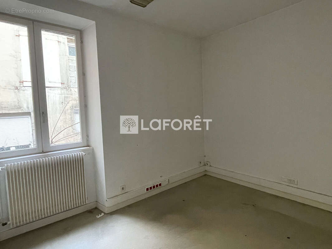 Appartement à LONS-LE-SAUNIER