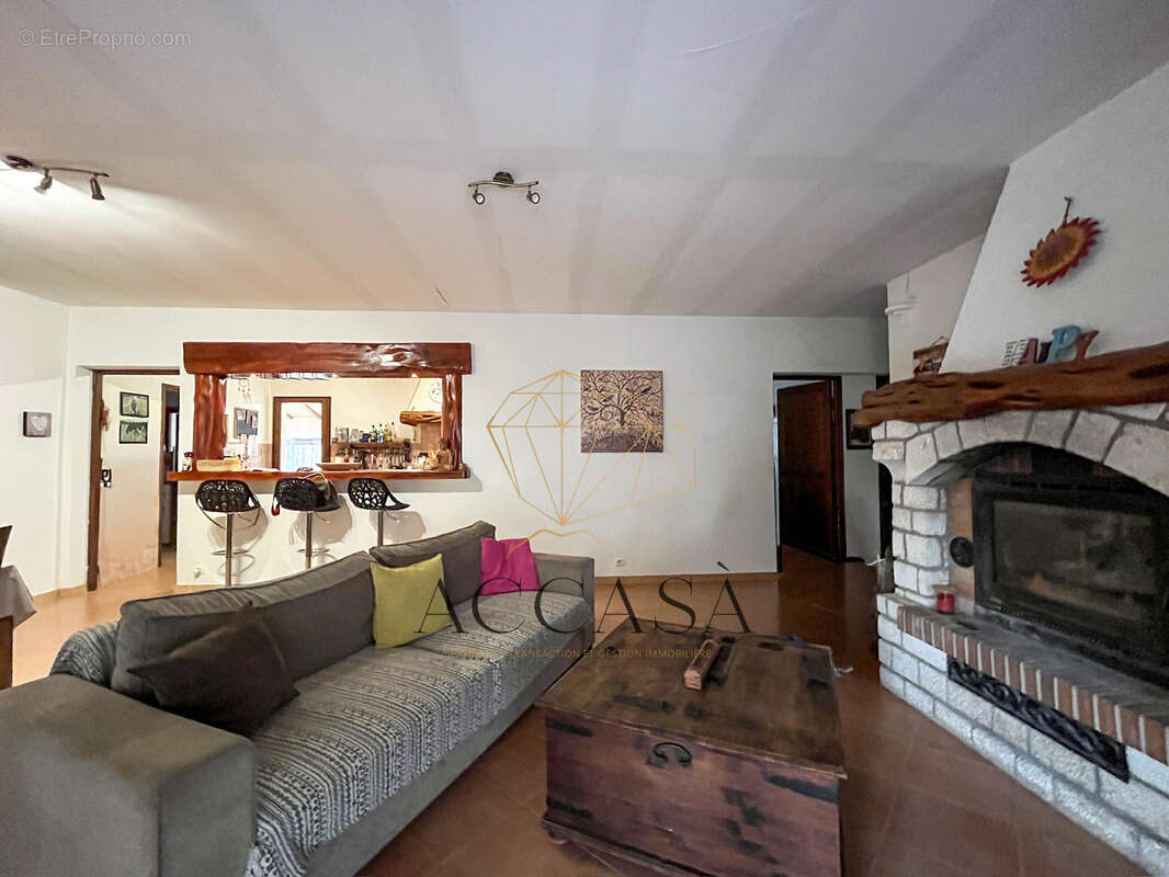 Propriété avec dépendance sur grand terrain constructible à 5 min de la plage de Bonifacio - photo 22
