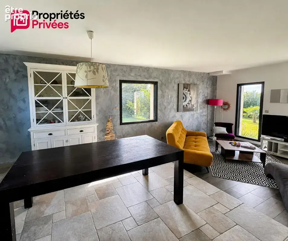 Pavillon de 118 m² à Châtres-la-Forêt (53600), commune d'Évron 53600, en Mayenne 53 - photo 8