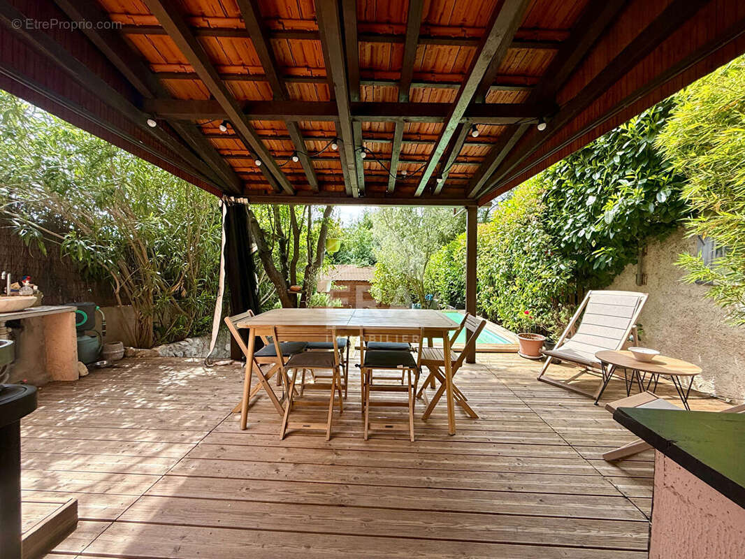 Maison à MOUGINS