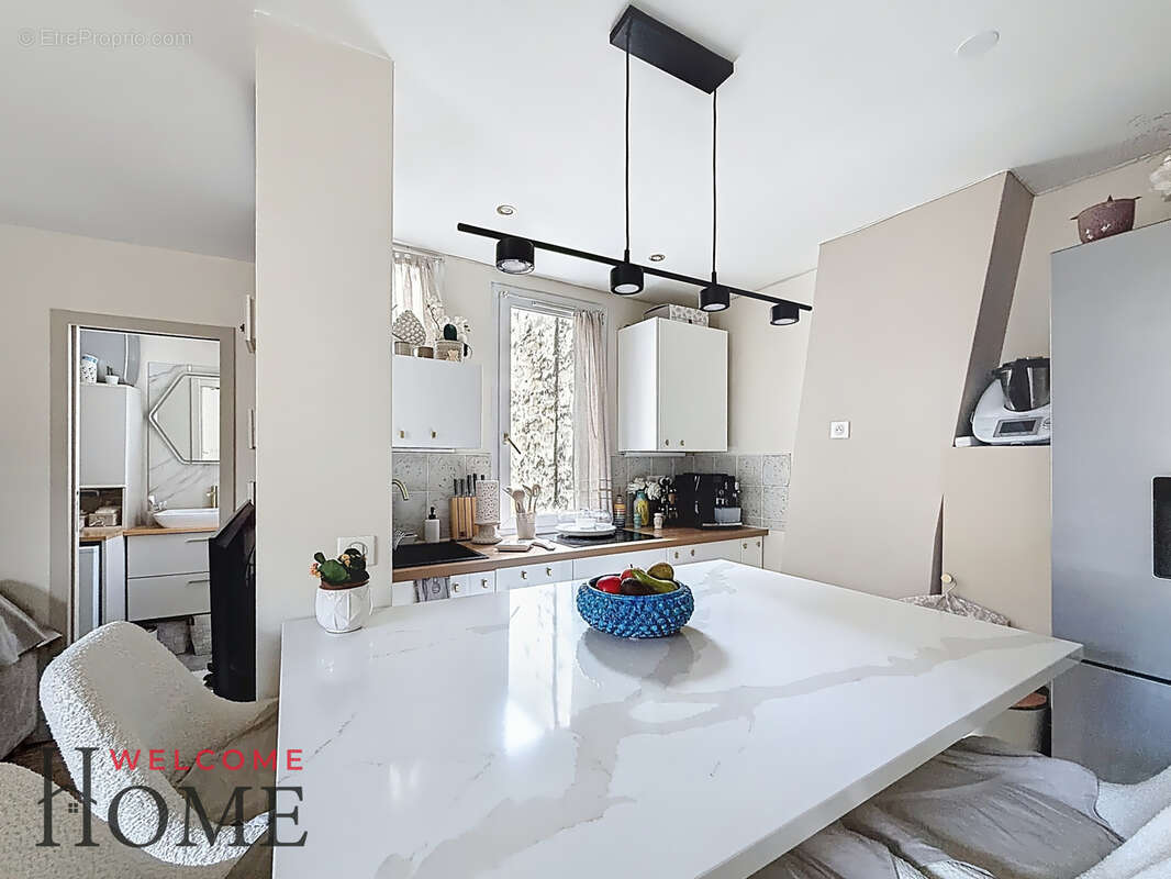 Appartement à LEVALLOIS-PERRET