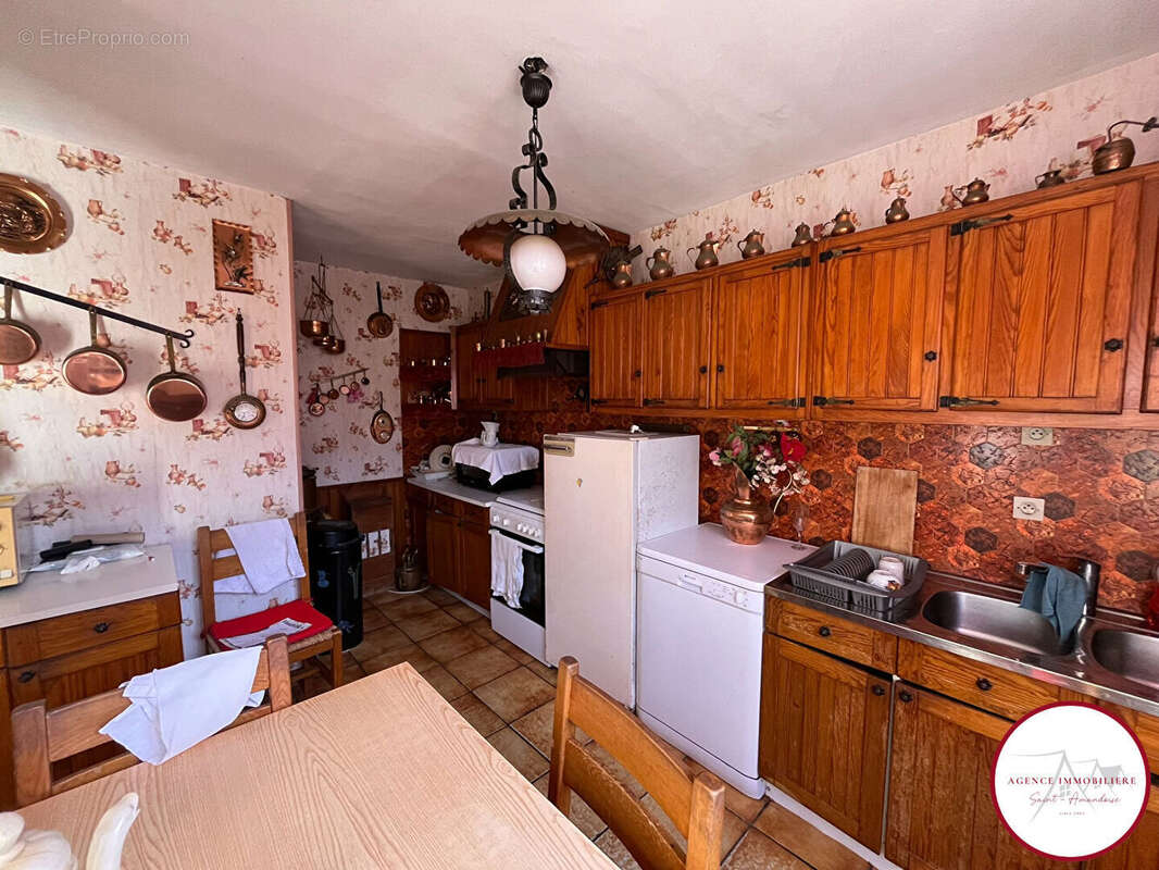 Maison à SAINT-AMAND-MONTROND