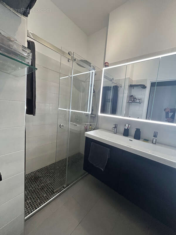 Appartement à CAP-D'AIL