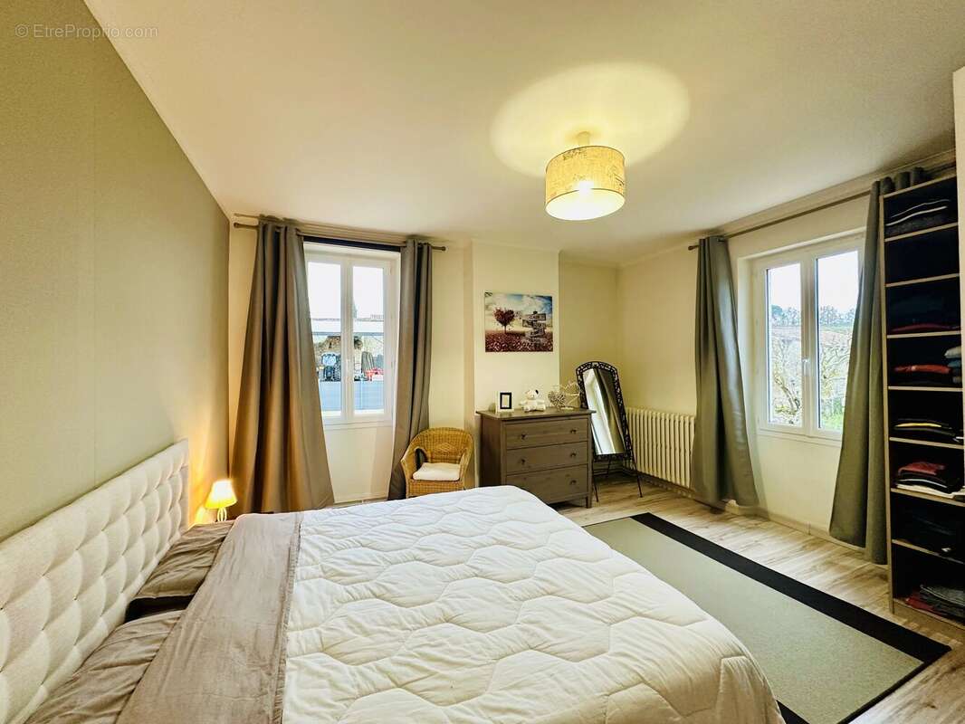 Maison à SAINTE-FOY-LA-GRANDE