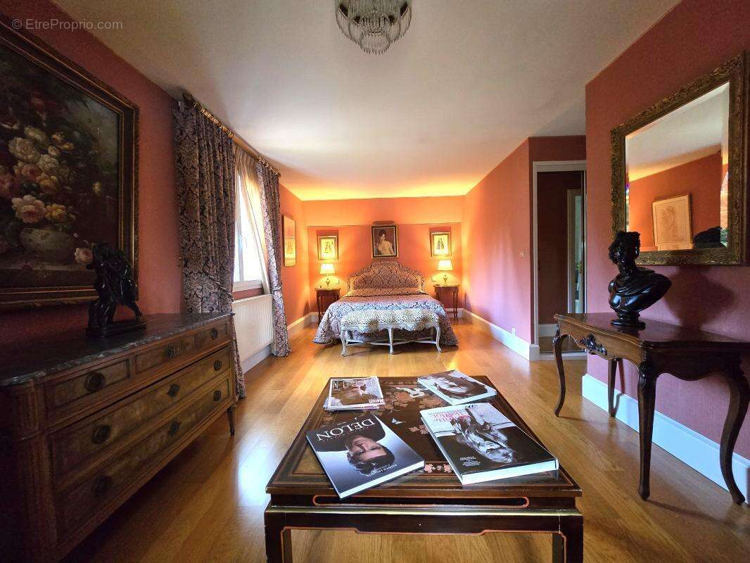 Maison à BAZAINVILLE