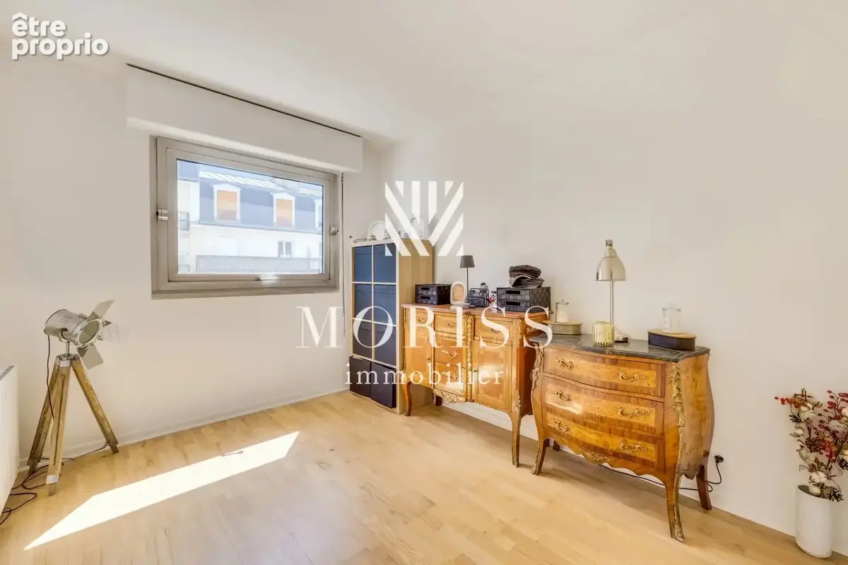 Appartement 64 m² à Paris-17e  - photo 10