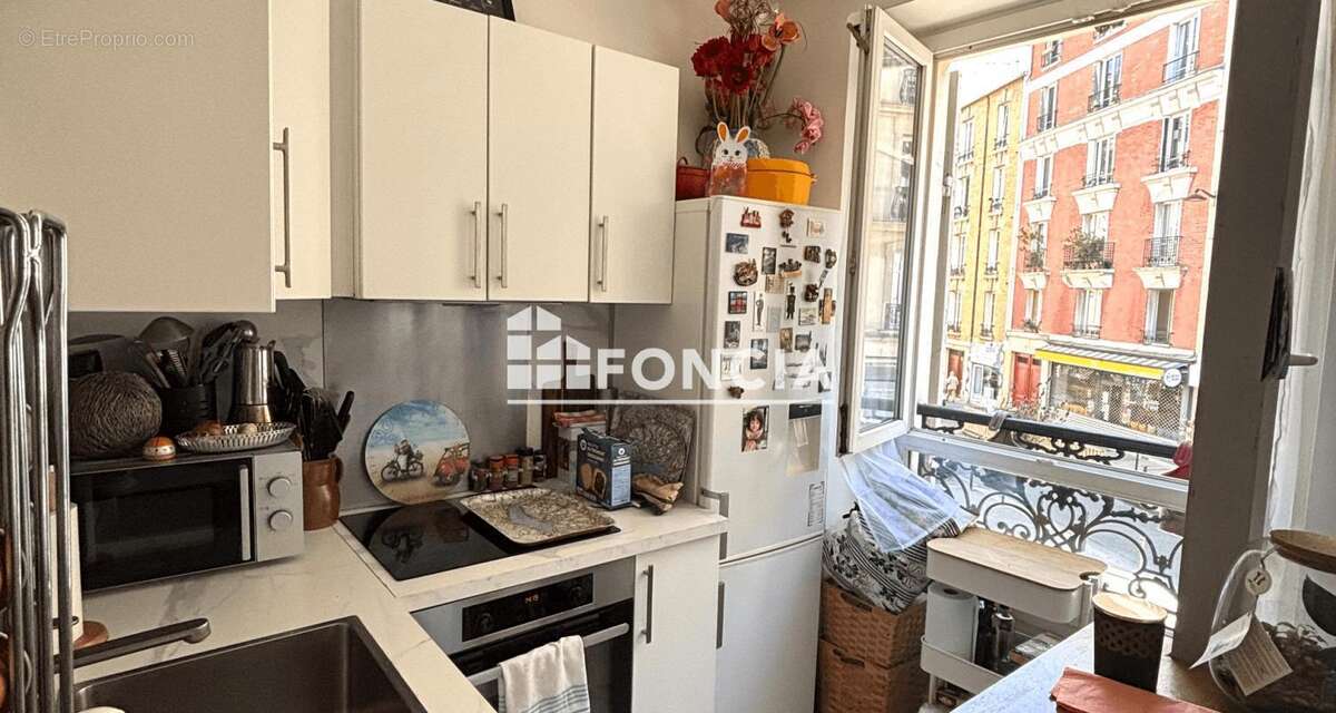 Appartement à PARIS-18E