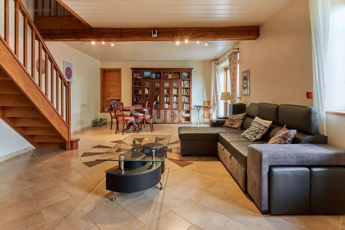 Maison à FILLINGES