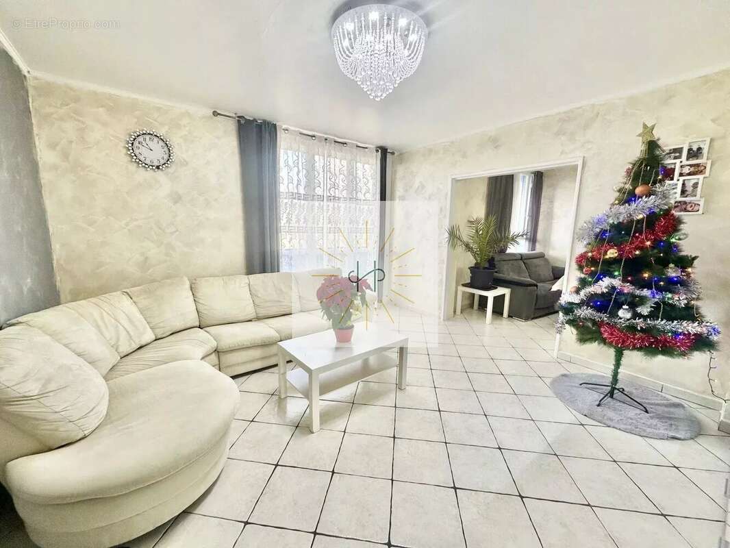 Appartement à MONTELIMAR