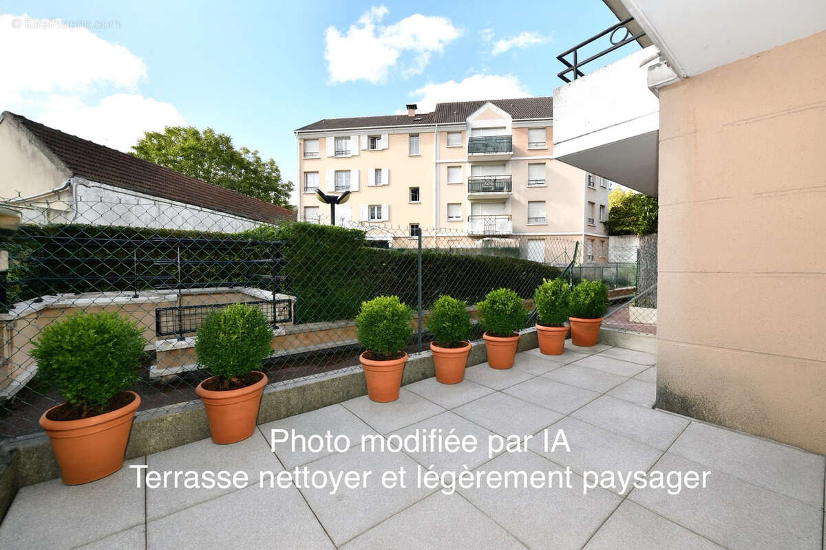 Commerce à SAINT-BRICE-SOUS-FORET