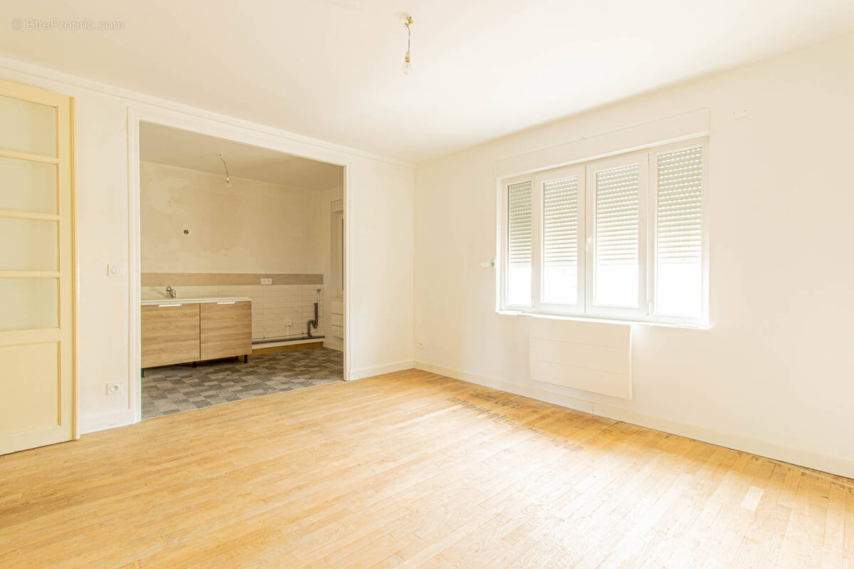 Appartement à CHARLEVILLE-MEZIERES