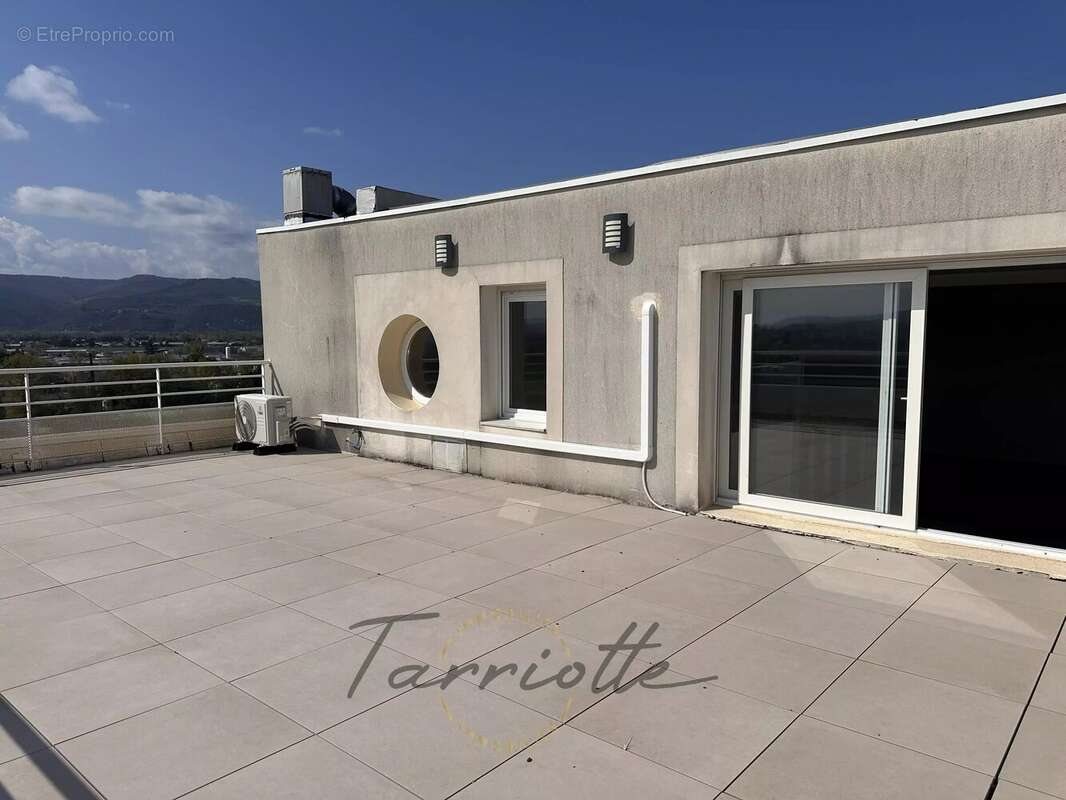 Appartement à MONTELIMAR