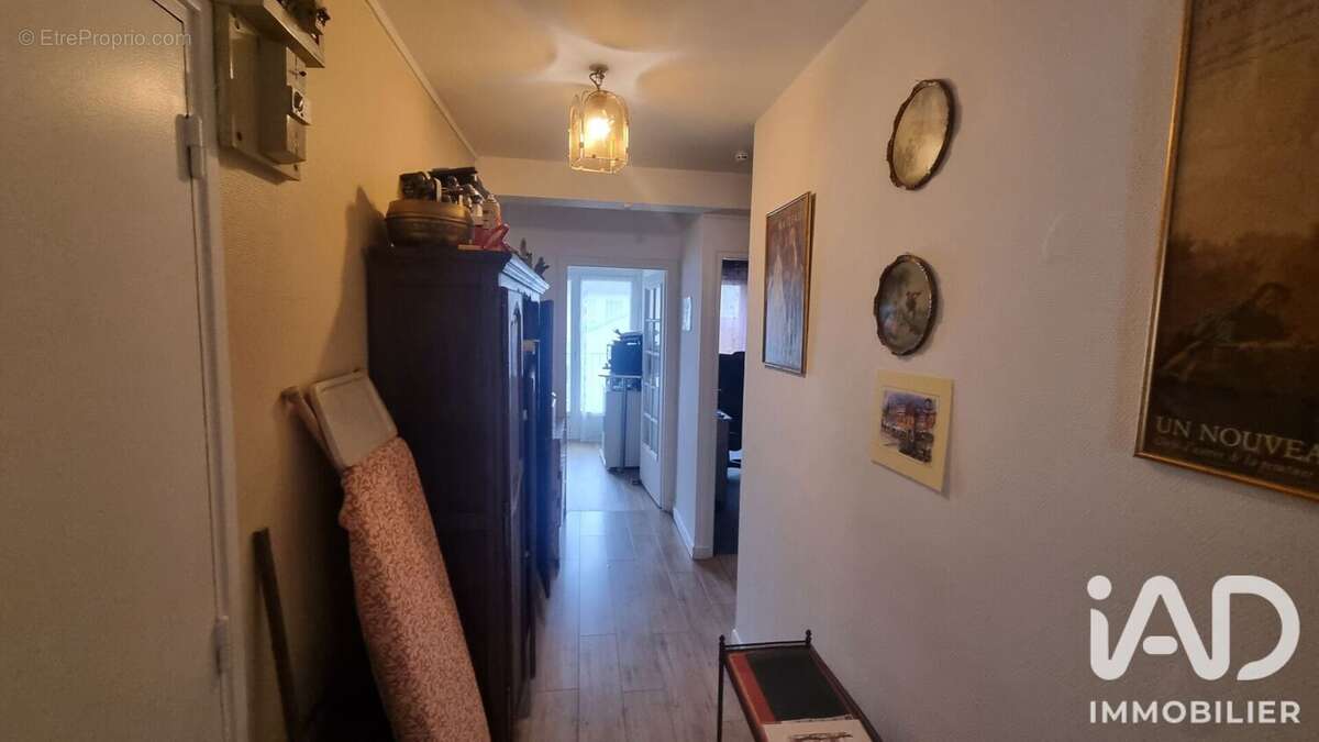 Appartement 64 m² à Aurillac  - photo 5