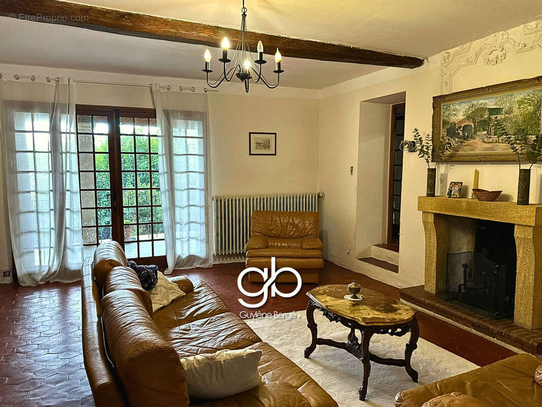 Maison à QUISSAC