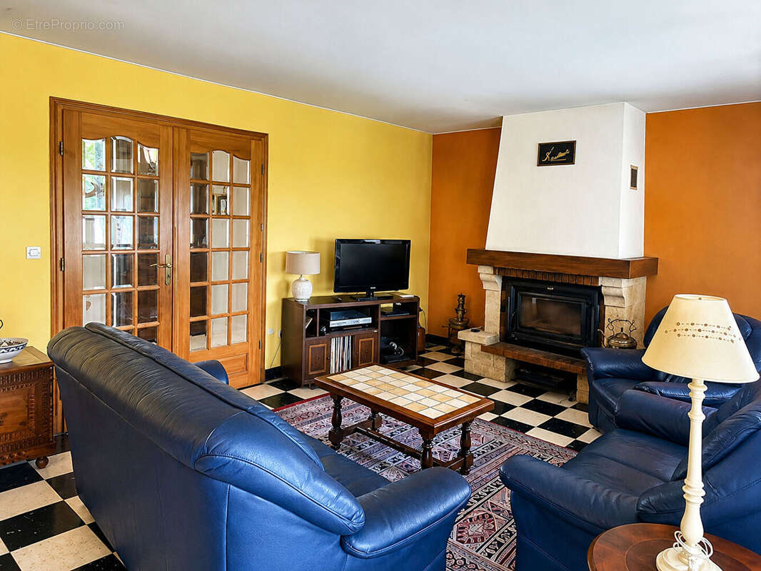 Maison à LAHOURCADE