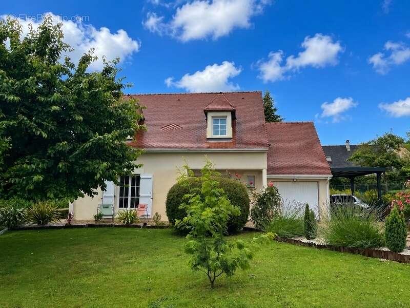 Maison à vendre proche Honfleur – 115 m² – 3 chambres – Terrain 757 m² – Vue Pont de Normandie - Terrasses - Garage - Carport -  - photo 2