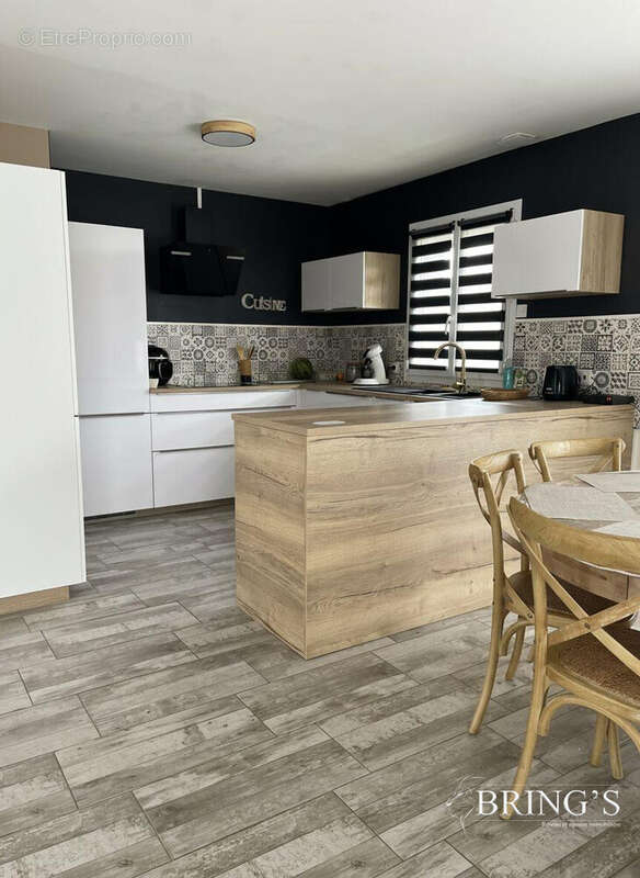 Maison 112 m² à Conde-Sur-Sarthe  - photo 3