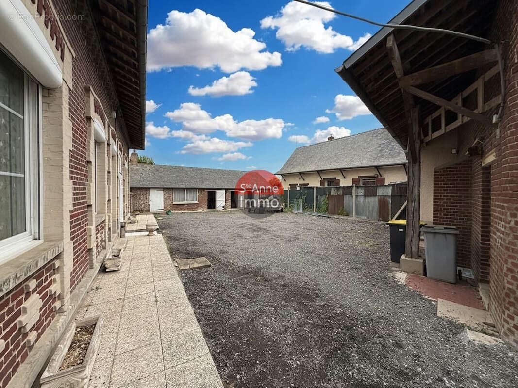 Margny-aux-cerises - 160m2 - autonomie de plain pied - 4 chrambres - travaux - cour - jardin - dependances - photo 18