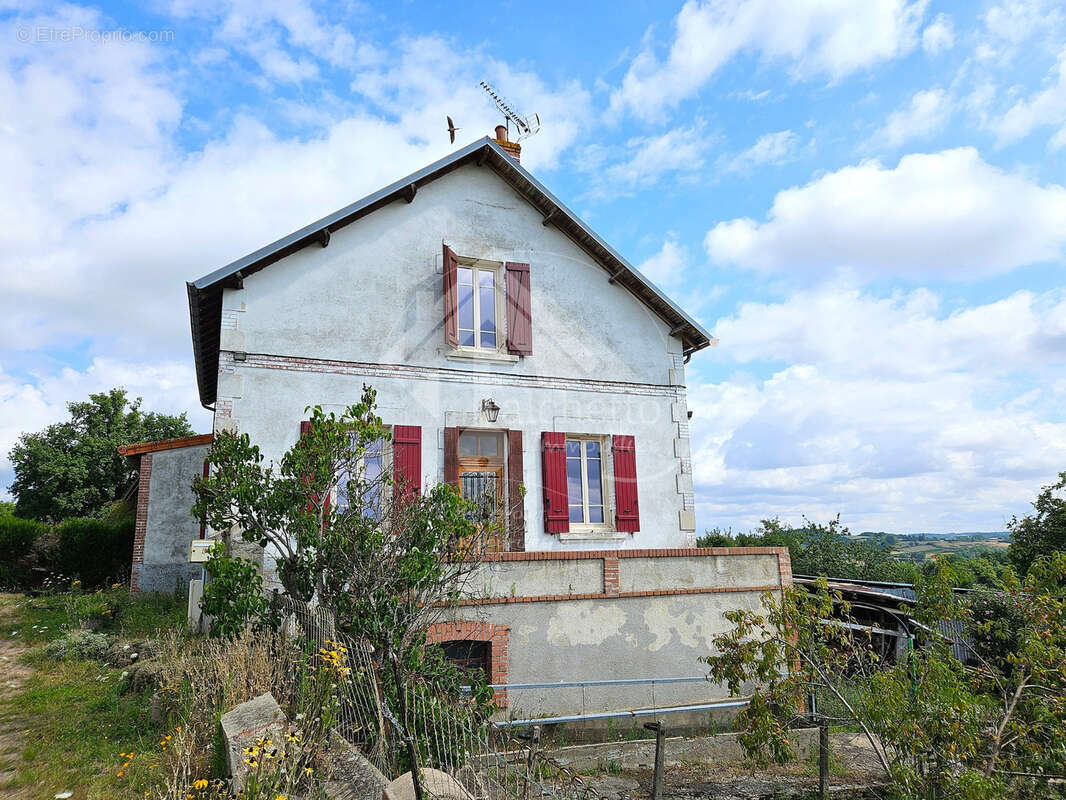 Maison à LE BREUIL