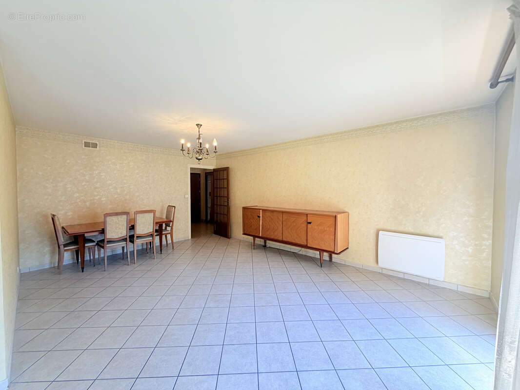 Appartement à SAINT-JEAN-DE-MAURIENNE