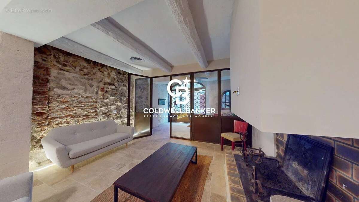 Appartement à GRIMAUD