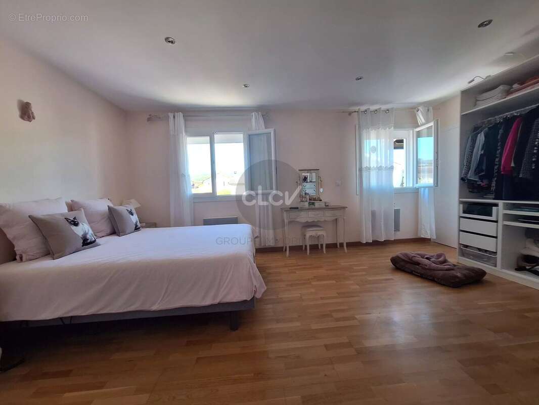 Maison à CHASSE-SUR-RHONE