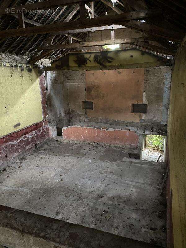 Appartement à SAINT-YRIEIX-LA-PERCHE