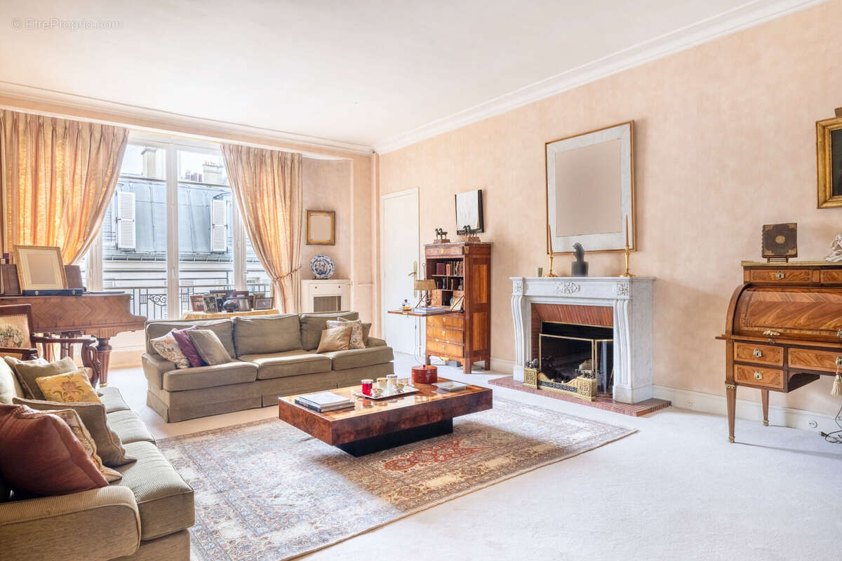 Photo 3 - Appartement à PARIS-16E