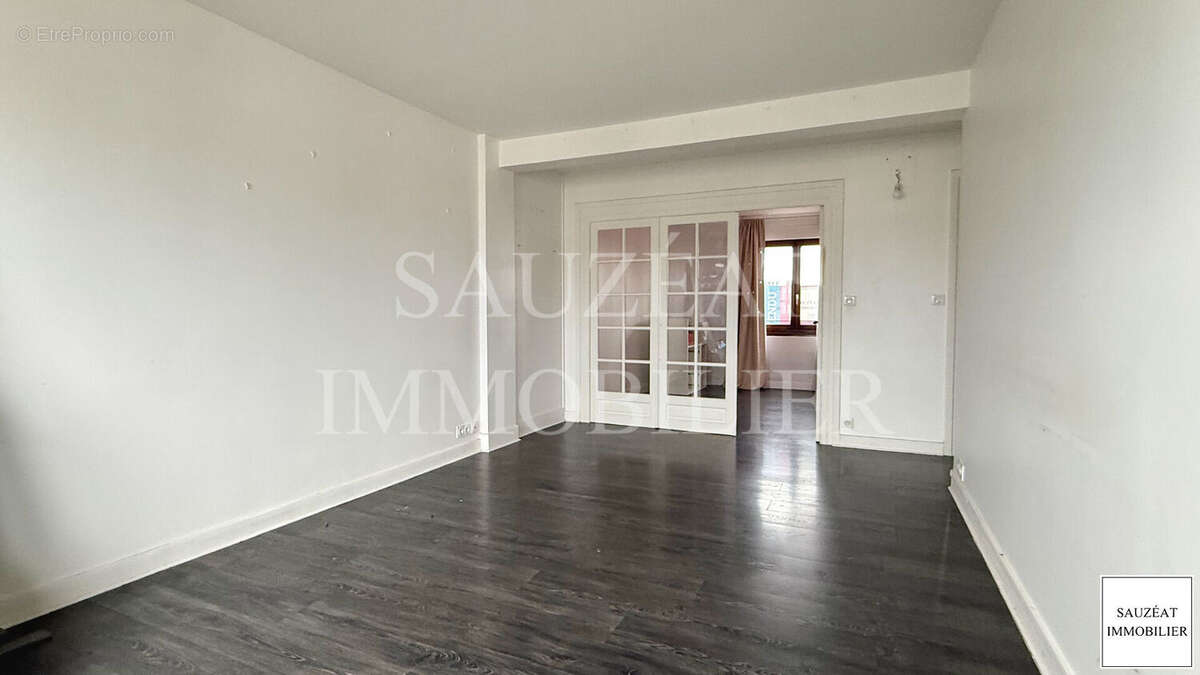 Appartement à BAGNEUX