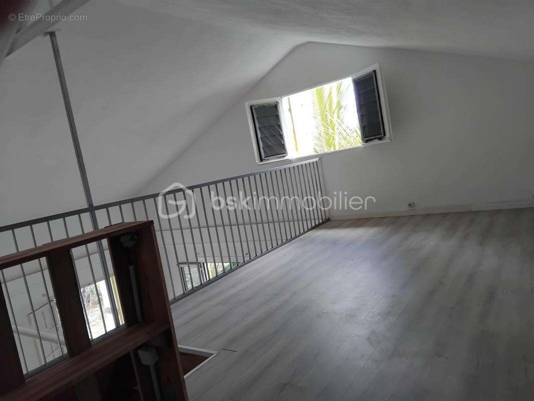 Maison à ENTRE-DEUX