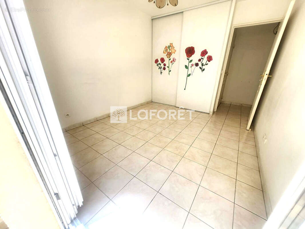 Appartement La Seyne Sur Mer 4 pièce(s) 95 m2 - photo 7
