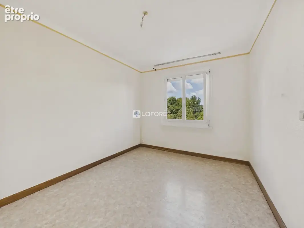 Ploneour lanvern - maison bien tenue avec jardin - photo 6