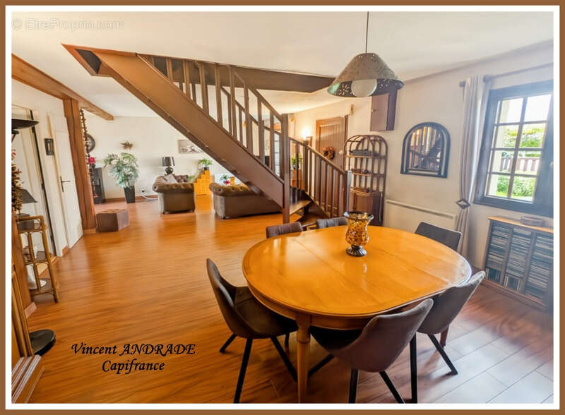 Maison à CHEPTAINVILLE