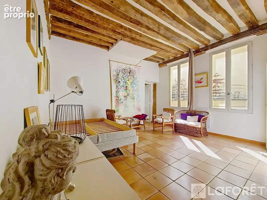 Appartement à PARIS-2E