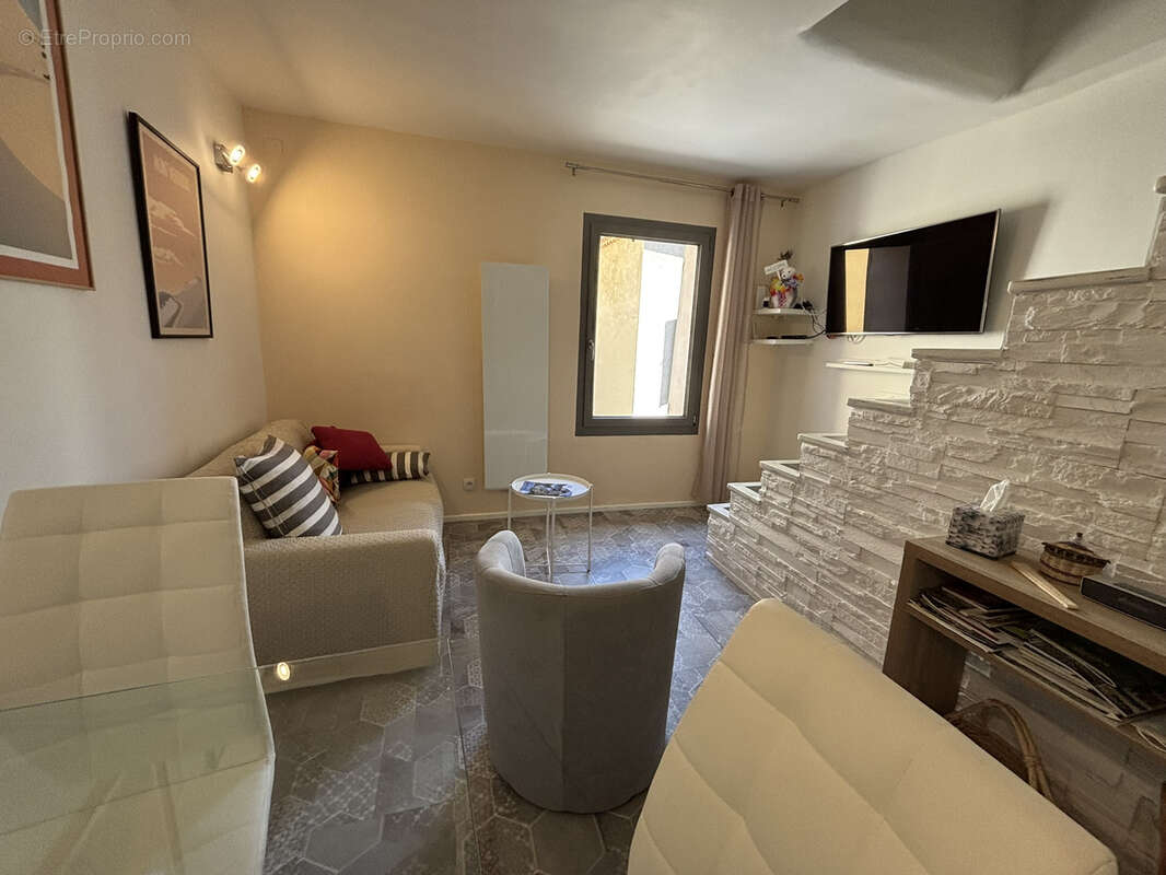 Maison à MALAUCENE