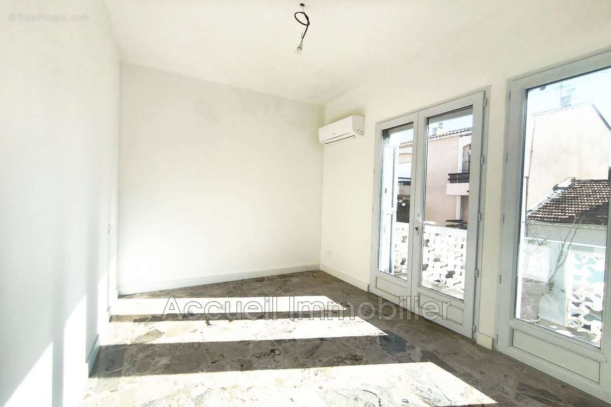 Appartement 42 m² à Le Grau-Du-Roi  - photo 3