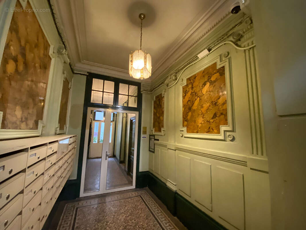 Appartement à PARIS-11E