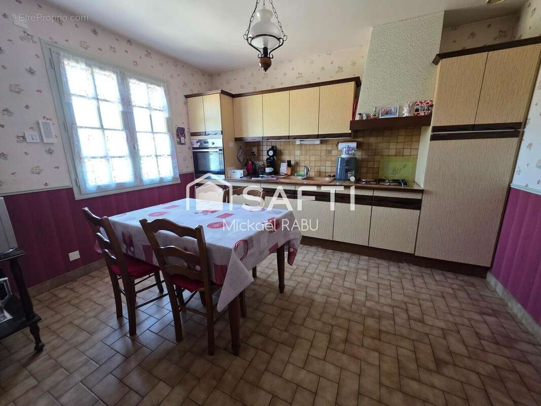 Maison 93 m² à Ruffigne  - photo 7