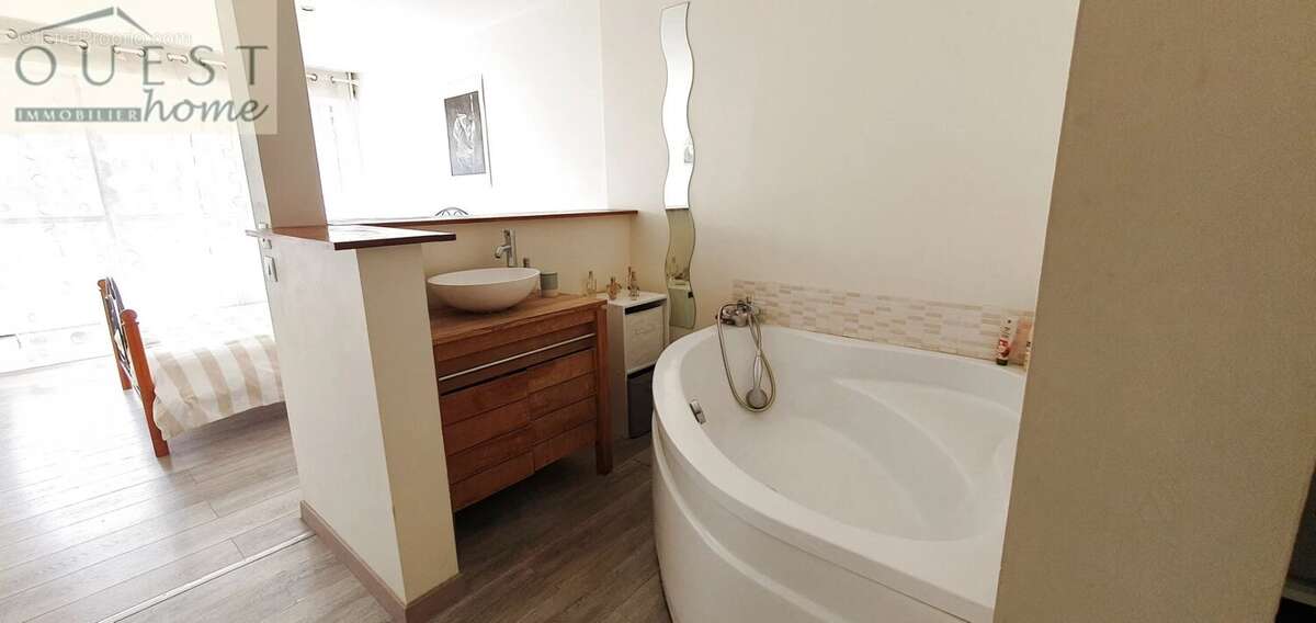 Appartement à LYON-9E