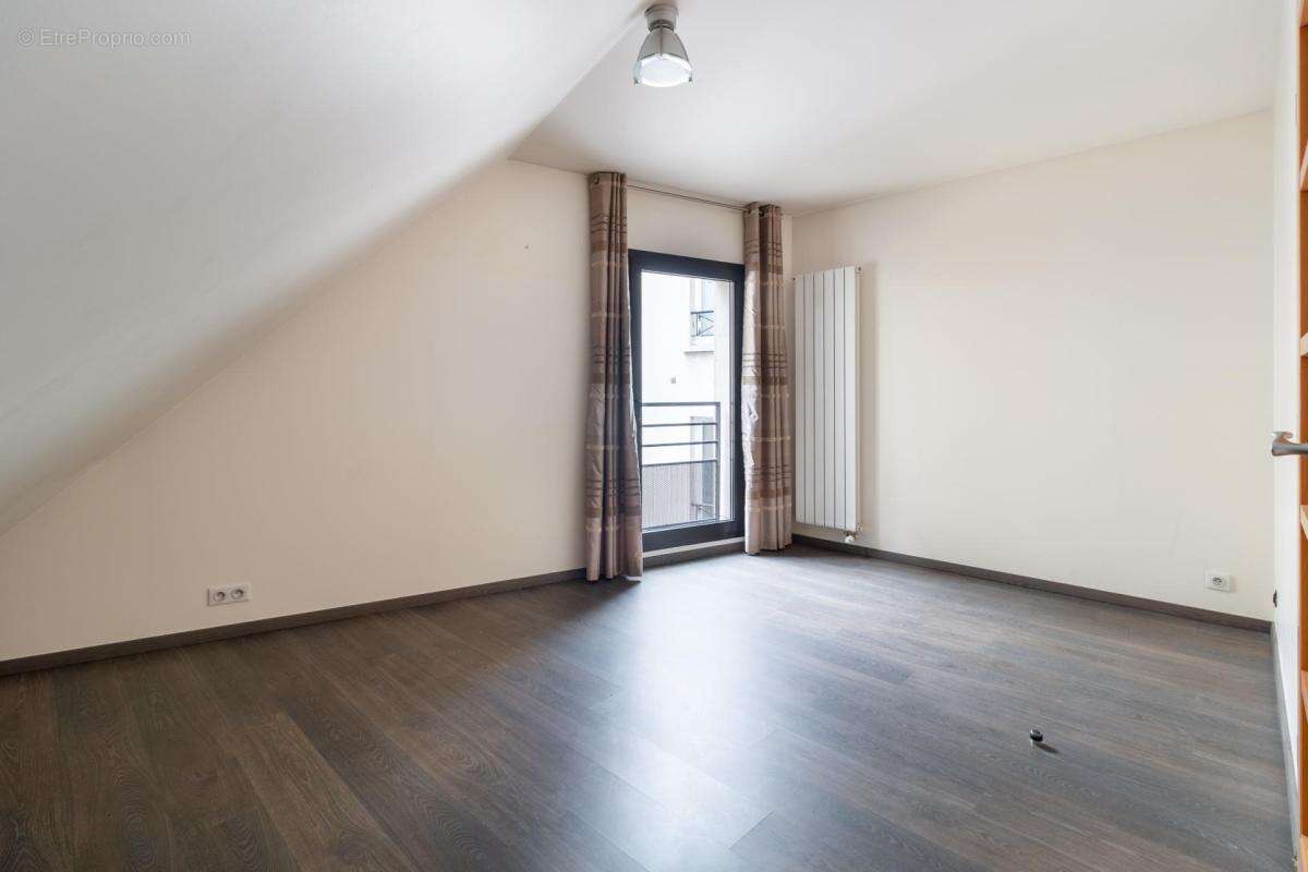 Paris 19ème - avenue de flandre / riquet / crimée - exceptionnelle maison contemporaine 185m2 - jardin - terrasse - cour privée - photo 11