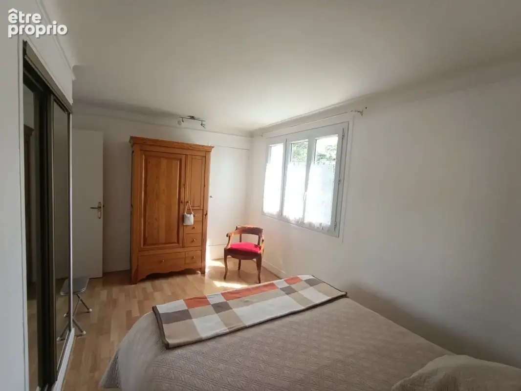 A VENDRE - ORSAY   Maison familiale lumineuse plein Sud avec jardin   7 pièces, d'environ 135,19 m2 au sol et - photo 14