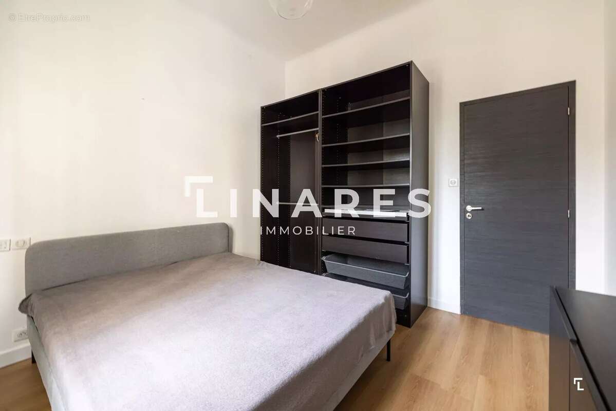 Appartement à MARSEILLE-6E